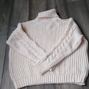 Shein Cropped Turtleneck Sweater with open shoulder NWOT size L